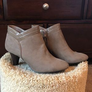 New Heel boots with memory foam